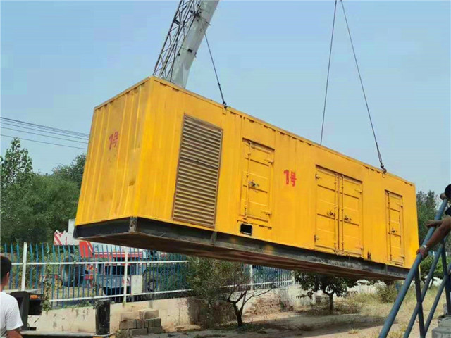 澄江300KW柴油发电机组油耗是多少？